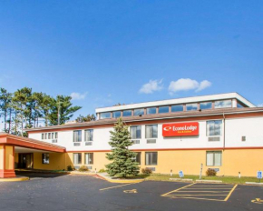 Econo Lodge Inn & Suites Stevens Point